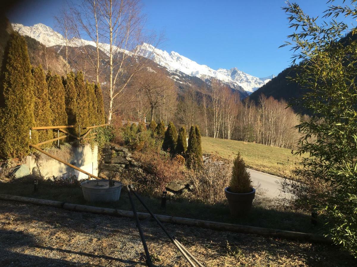 Chambres d’hôtes près de Verbier Volleges Esterno foto